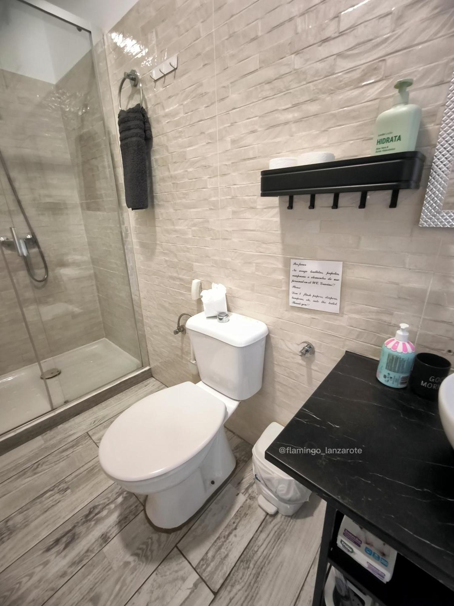 Habitacion Flamingo, Entrada Privada Y Bano Privado En Suite By Flamingo House, No Fumadores Arrecife  Exterior photo